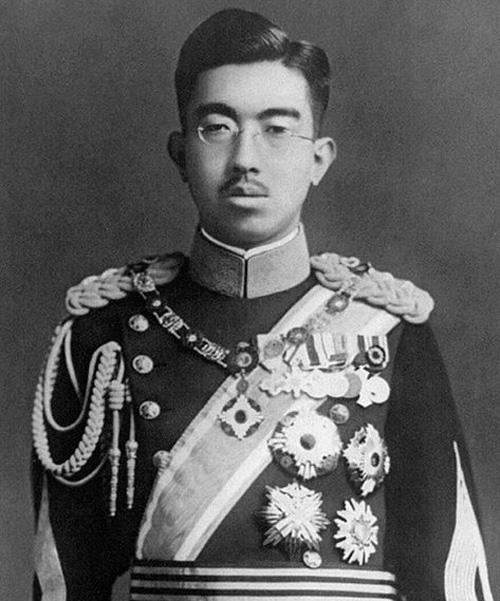 Nace el Emperador Hirohito-0