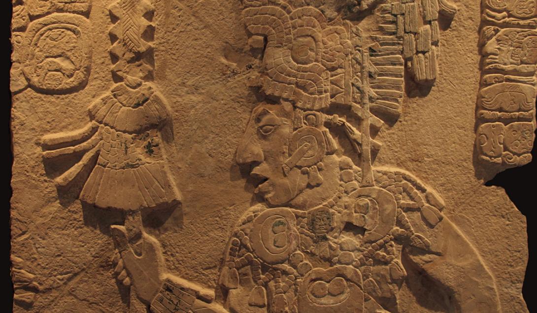 Encuentran la tumba de un rey maya desconocido con una máscara de jade-0